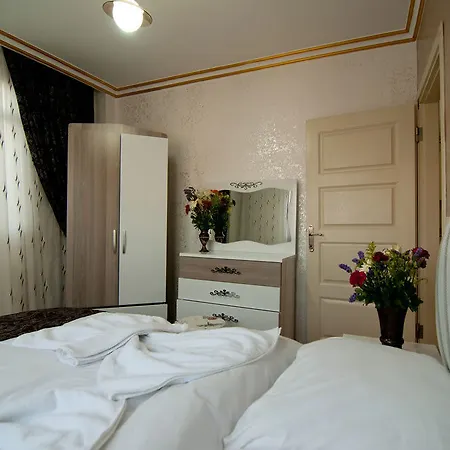 Bera House